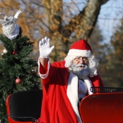 Fredericksburg Light the Night christmas parade